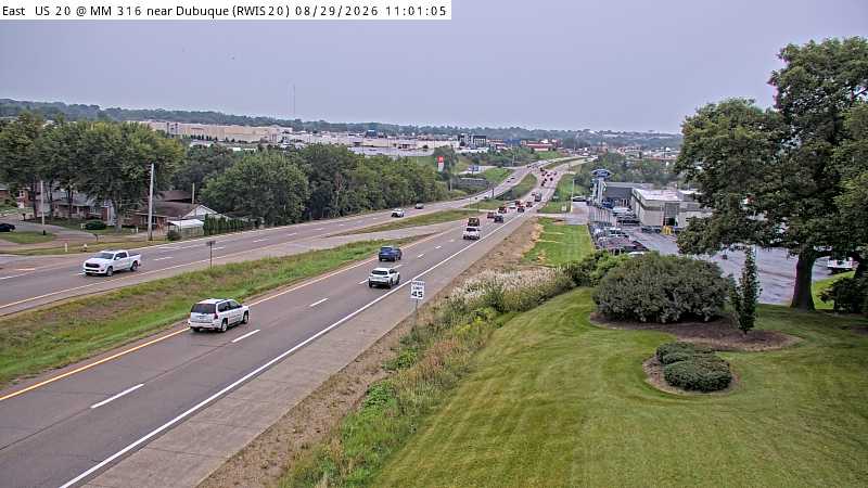 US 20 MM 316 @ Dubuque live camera view