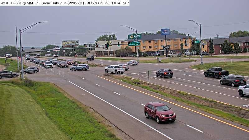 US 20 MM 316 @ Dubuque live camera view
