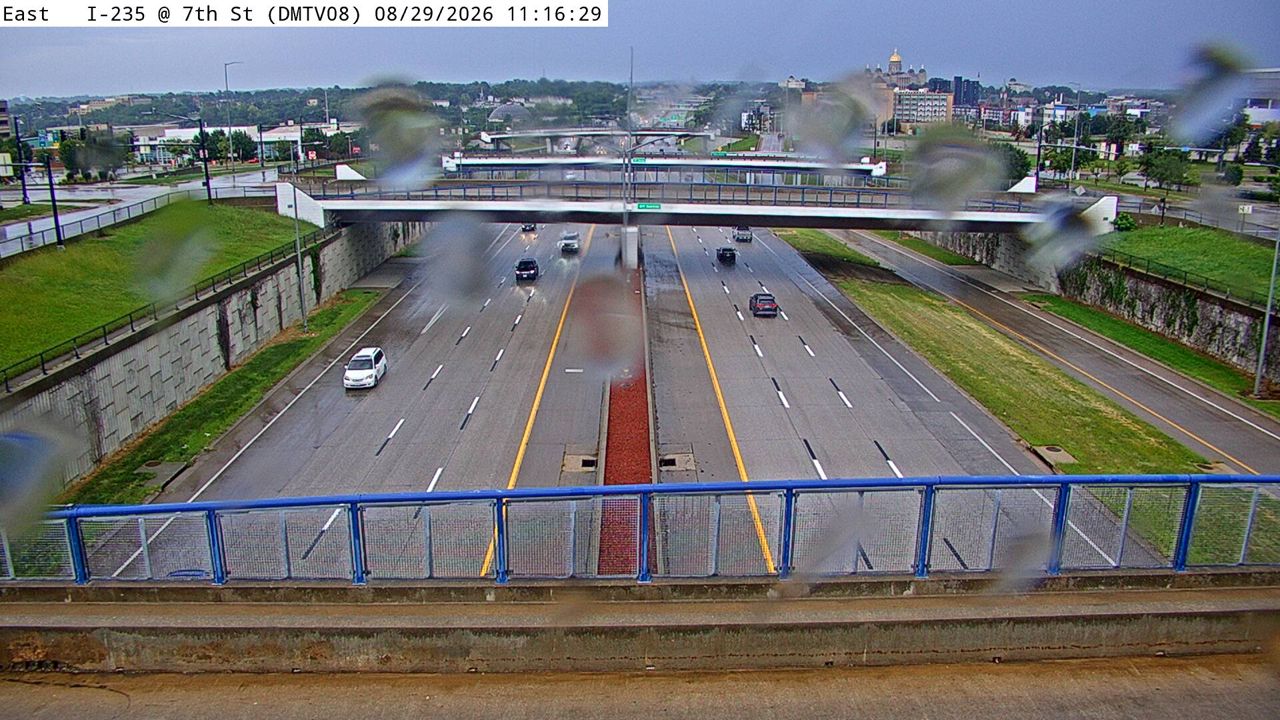 I-235 @ MM 8.3 (7th Ave) live camera view