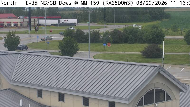 Rest Area: I-35 NB/SB MM 159 near Dows live camera view