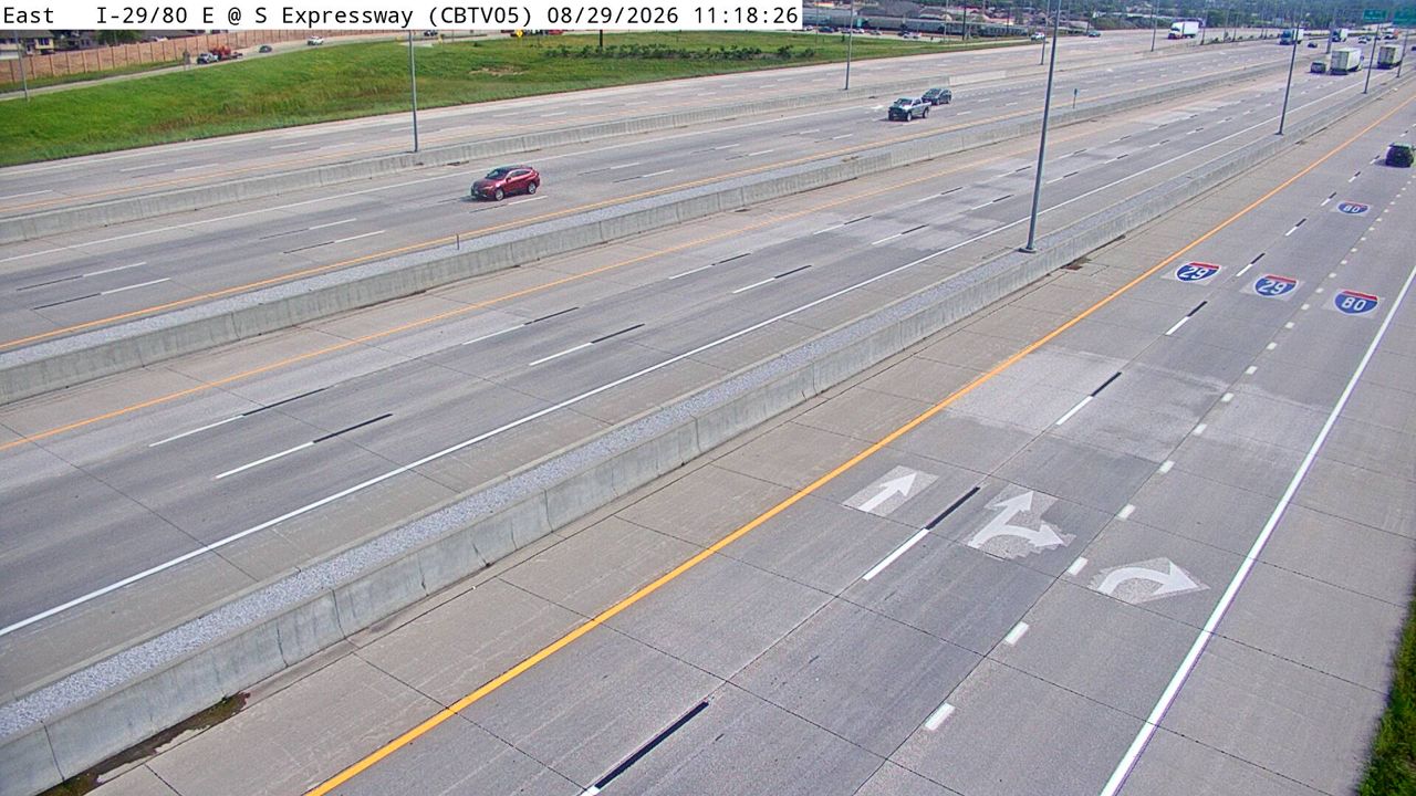 I-29/80 @ MM 49.6 (S Expressway) live camera view