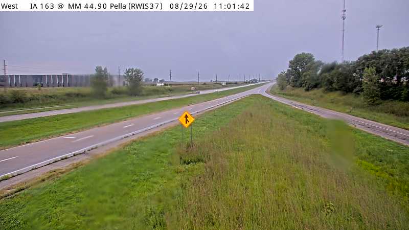 IA 163 MM 45 @ Pella live camera view