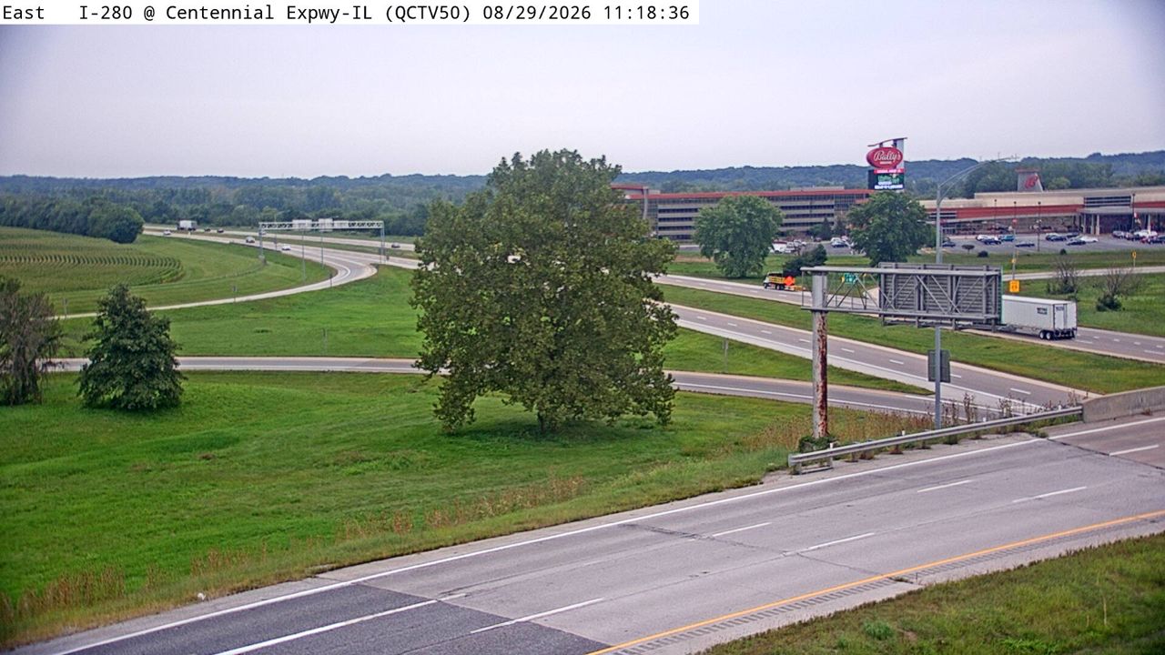 I-280 @ MM 9.9 (Centennial Expwy - IL) live camera view