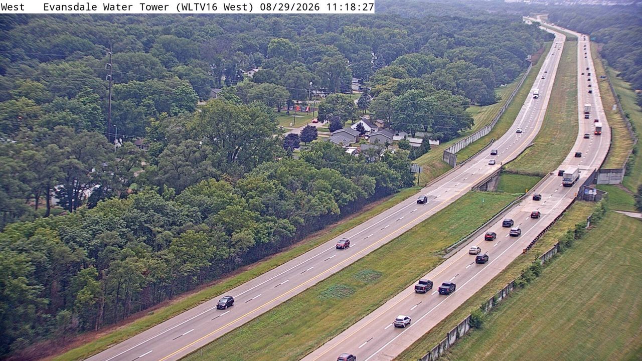 I-380 @ MM 68.8 (Evansdale Water Tower - W) live camera view