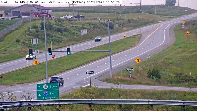 IA 149 MM 66 @ Williamsburg live camera view