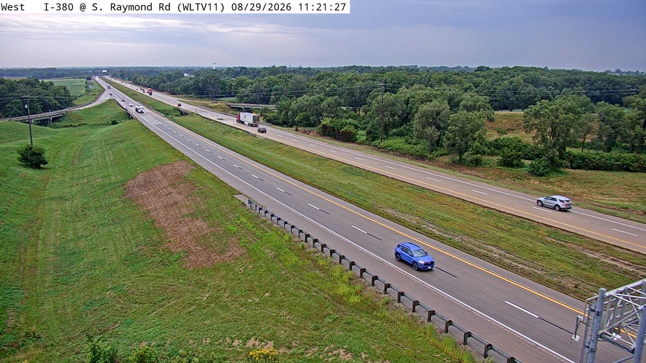 I-380 @ MM 66.5 (S Raymond Rd) live camera view