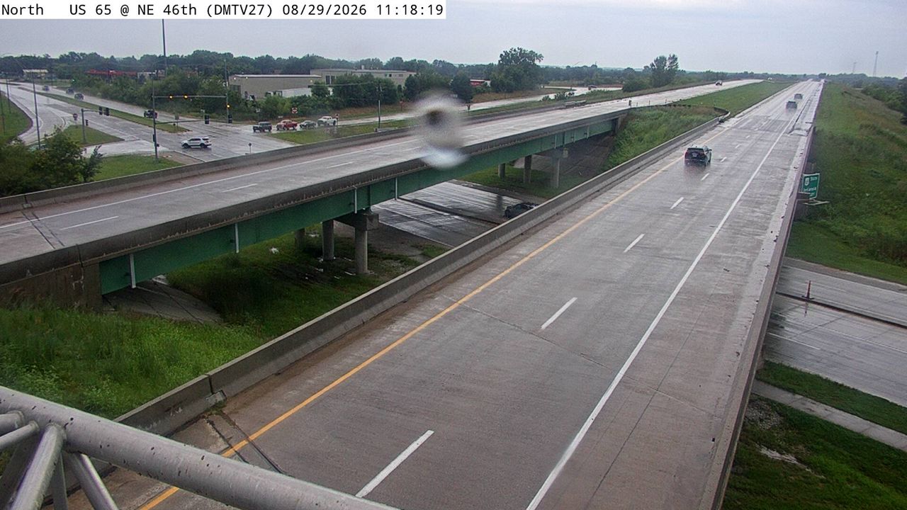 US 65 @ MM 81.6 (8th St) live camera view