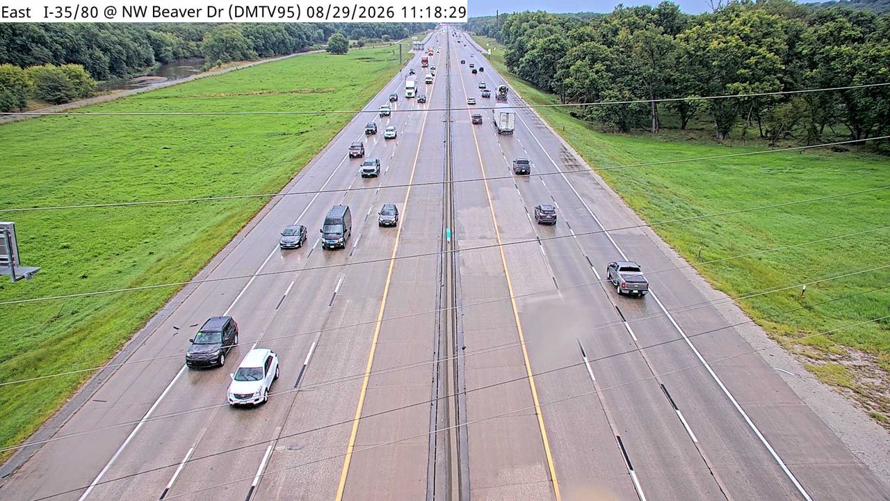 I-35/80 @ MM 132 (NW Beaver Dr) live camera view