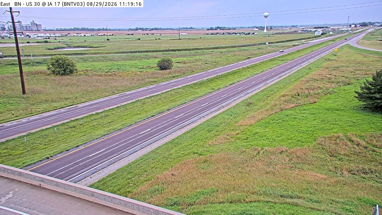 US 30 @ MM 137.3 (IA 17) live camera view