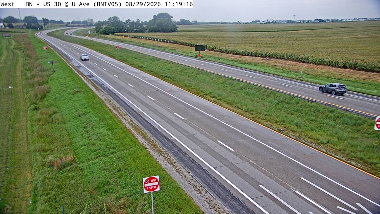 US 30 @ MM 139.6 (U Ave) live camera view