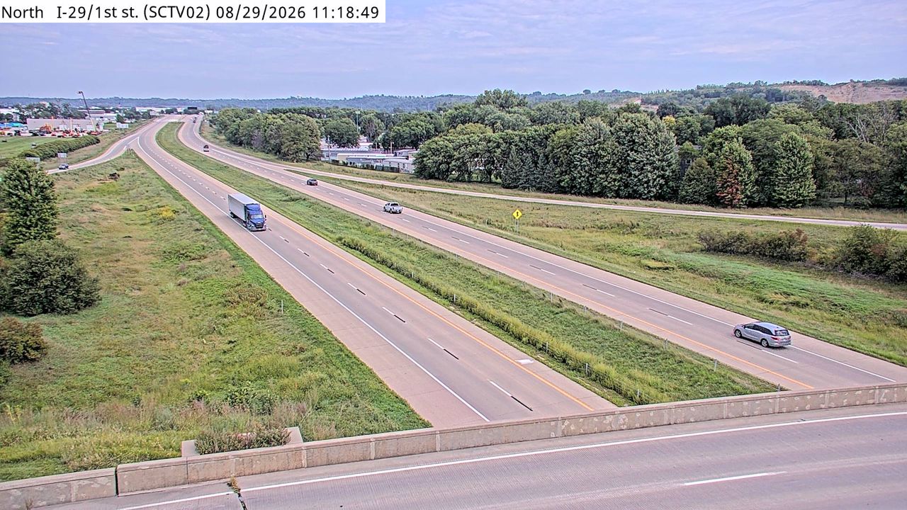 I-29 @ MM 141.3 (1st St - Sergeant Bluff) live camera view