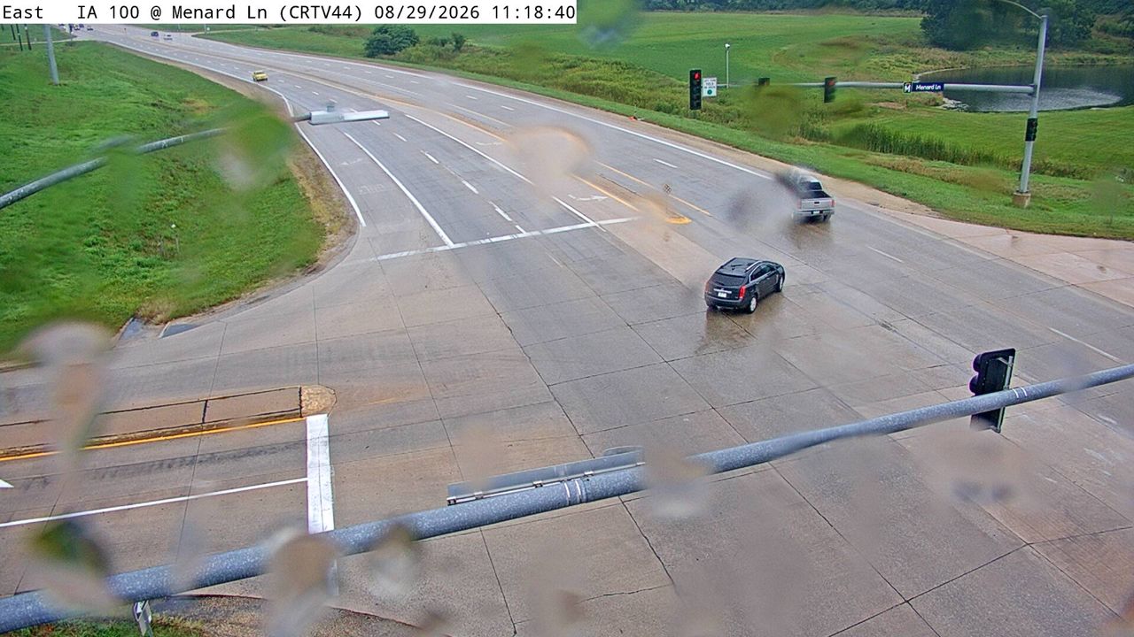 IA 100 @ MM 13.1 (Menards Ln) live camera view