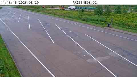 Rest Area: I-35 NB MM 98 near Elkhart live camera view