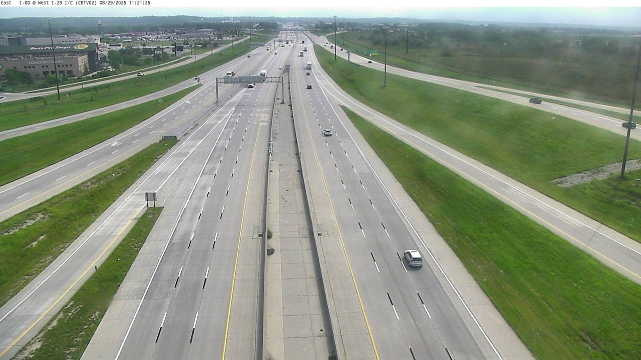 I-80 @ MM 0.7 (West I-29 Interchange) live camera view