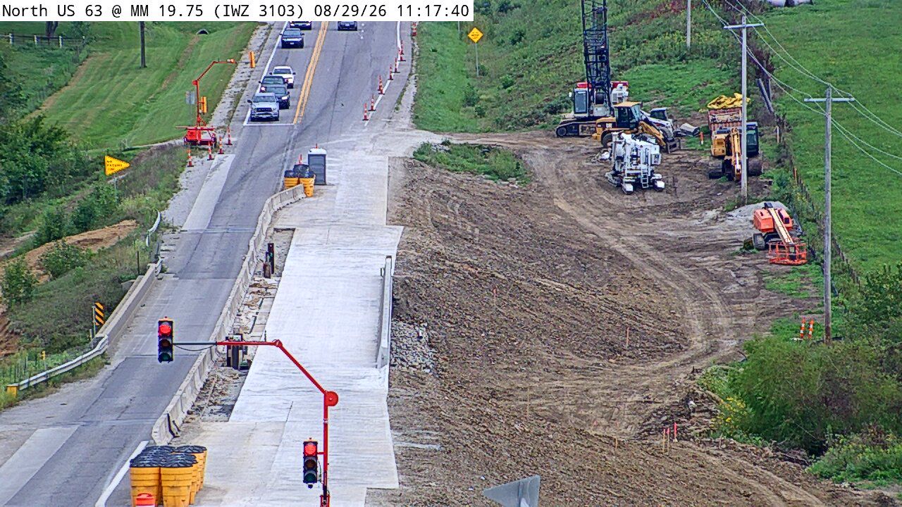 US 63 @ MM 19.75 (IWZ 3103) live camera view