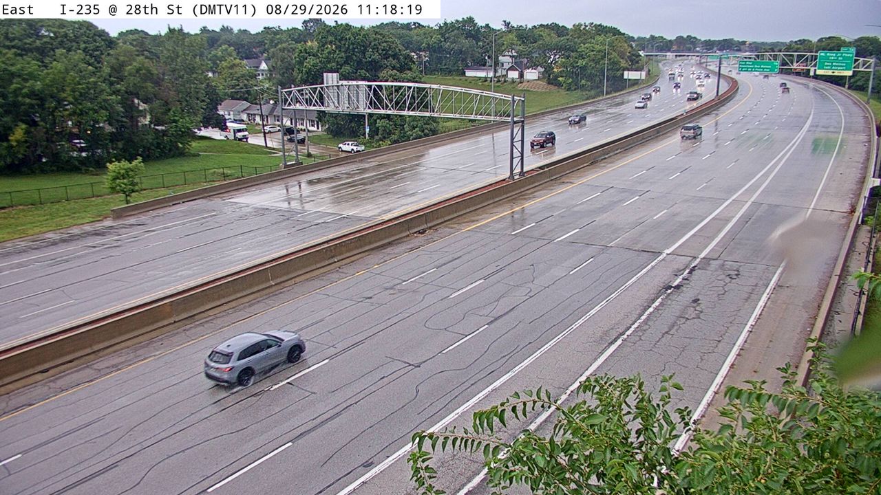 I-235 @ MM 6.7 (28th St) live camera view