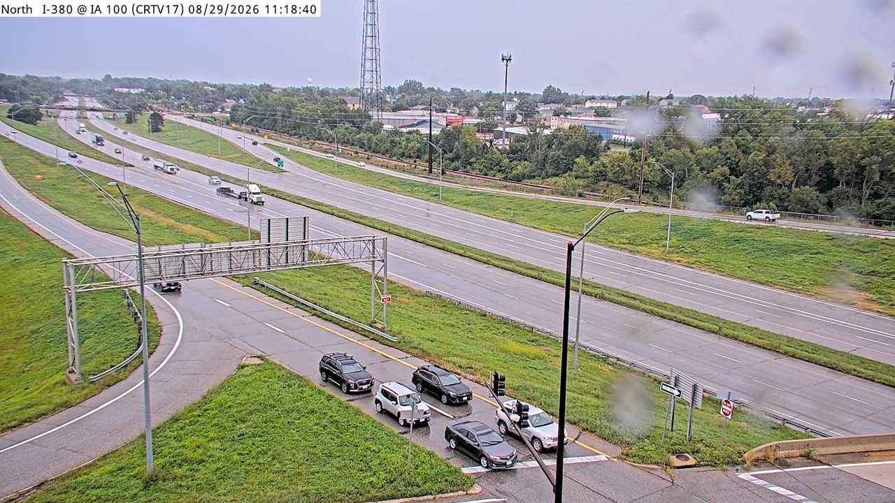 I-380 @ MM 23.9 (Collins Rd - N) live camera view