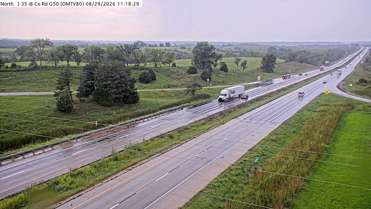 I-35 @ MM 52 (Co Rd G50) live camera view