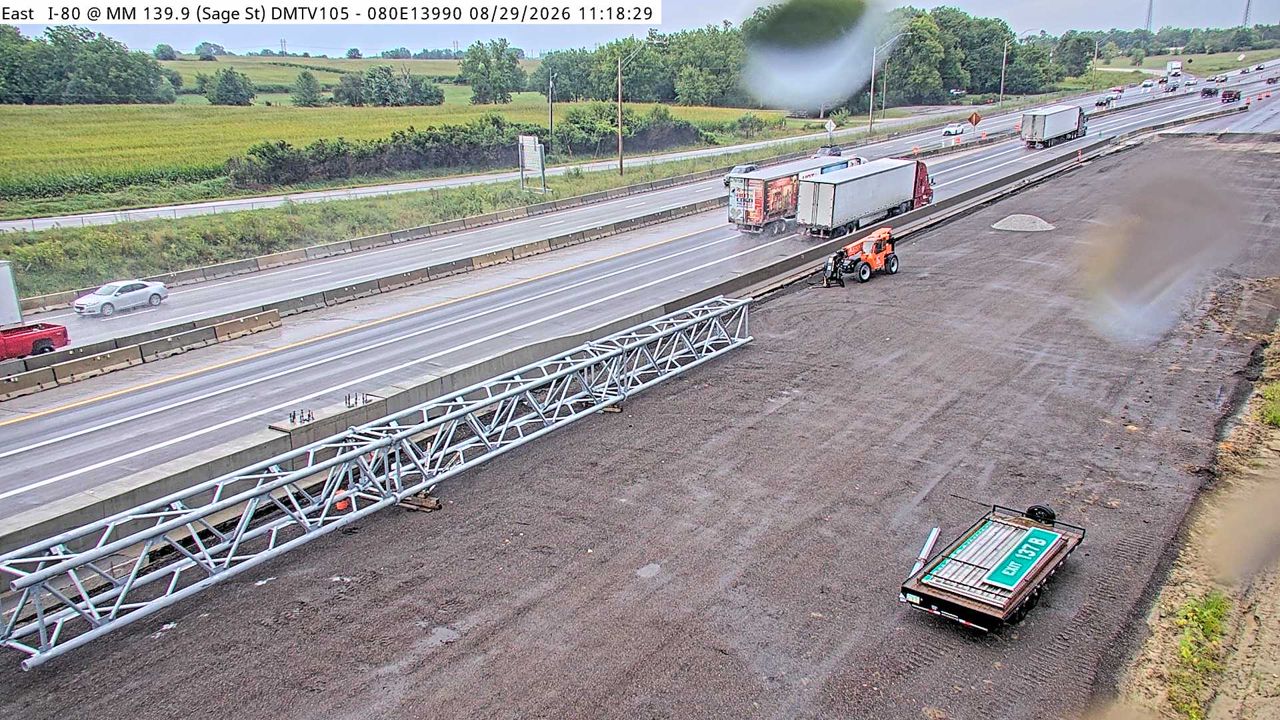 I-80 @ MM 140.0 (Berwick DMS) live camera view