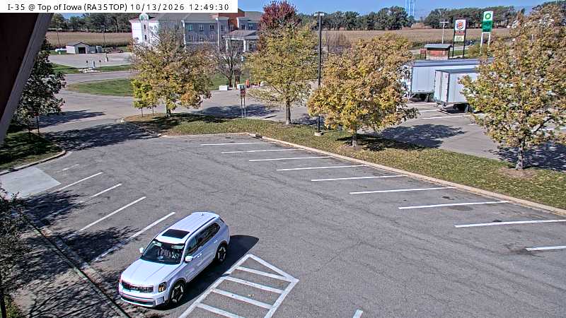Rest Area: I-35 N/S MM 214 near Northwood live camera view