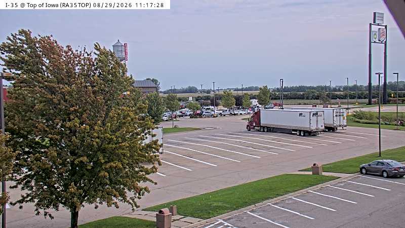 Rest Area: I-35 N/S MM 214 near Northwood live camera view