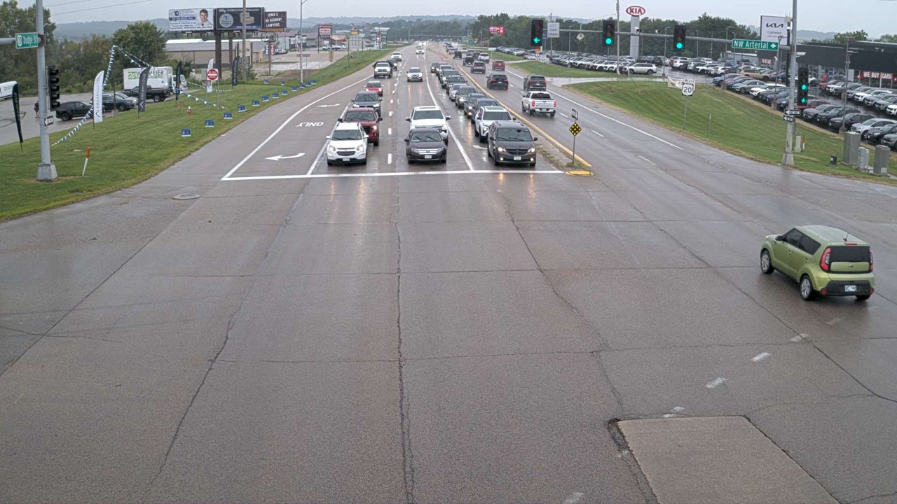 US 20 @ MM 295.9 (NW Arterial - West) live camera view