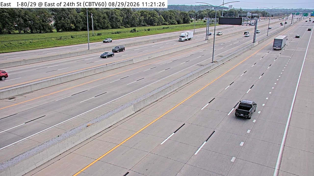 I-29/80 @ MM 2.1 (E of S 24th St - S) live camera view
