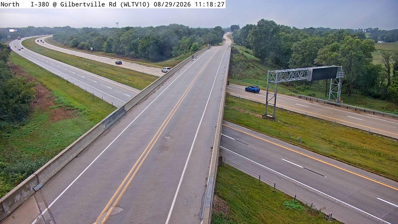 I-380 @ MM 67.4 (Gilbertville Rd) live camera view