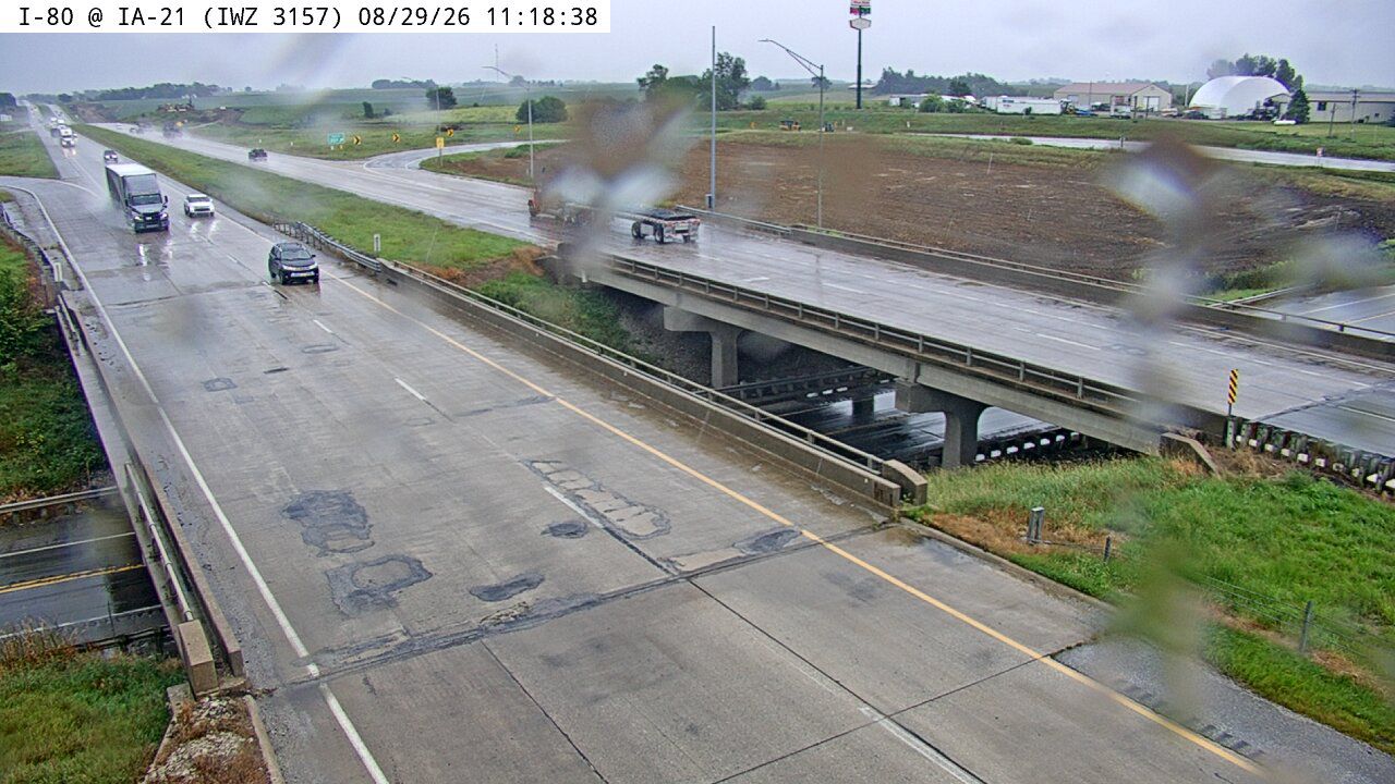 I-80 @ IA 21 (IWZ 3157) live camera view
