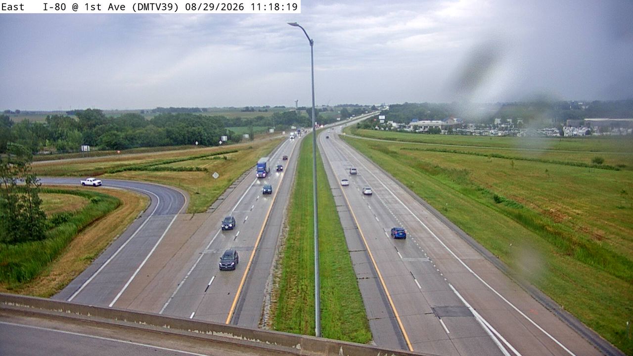 I-80 @ MM 143.4 (1st Ave - Altoona) live camera view
