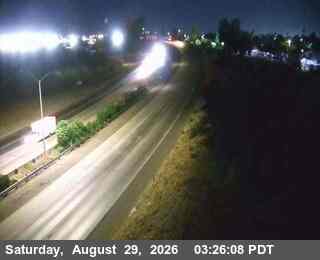 99 - SB SR 99 Crows Landing Rd live camera view