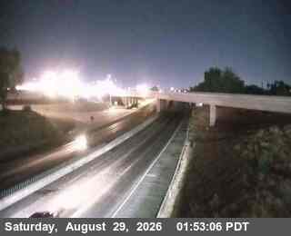 101 - SB SR-99 Kansas Ave live camera view