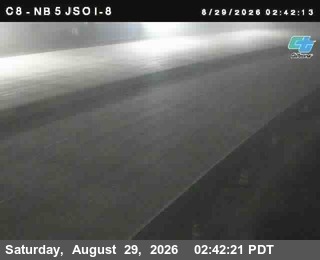 (C008) I-5 : Just South Of I-8 live camera view