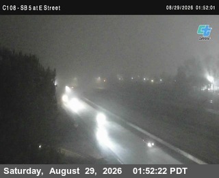(C108) I-5 : E Street (On Ramp) live camera view