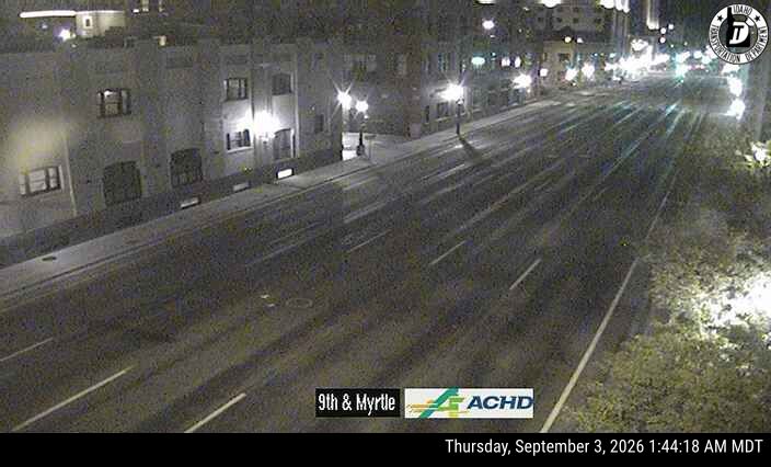9th & Myrtle (US-20) live camera view
