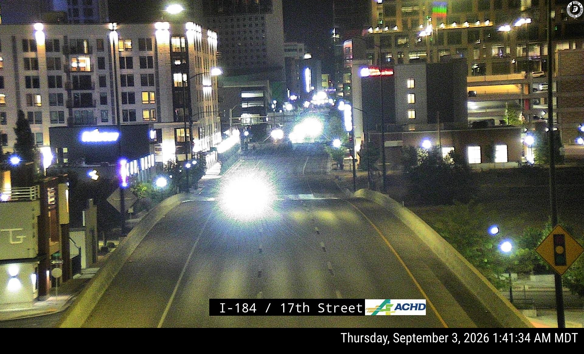 I-184 17th St live camera view