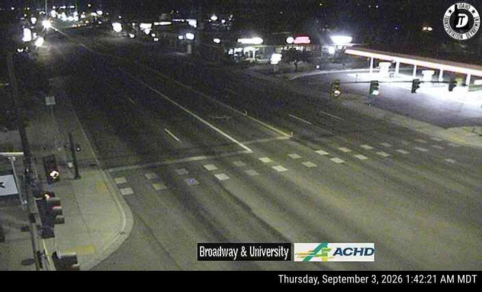 Broadway (US-20) & University live camera view