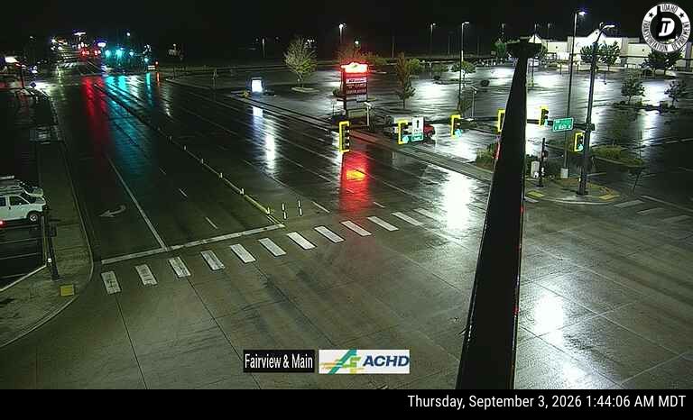 Fairview & MaIn live camera view