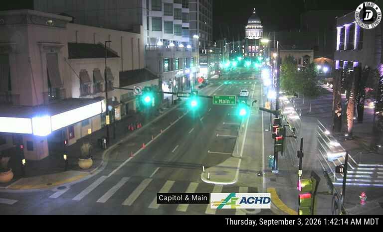 Capitol & Main live camera view