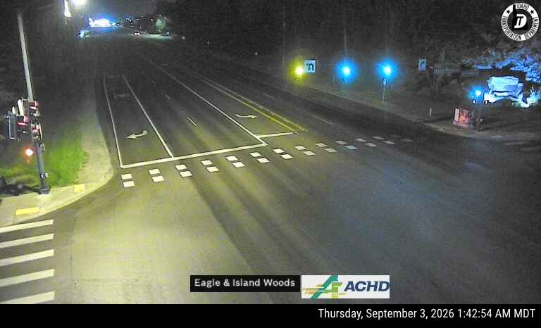 SH-55 Eagle & Island Woods live camera view