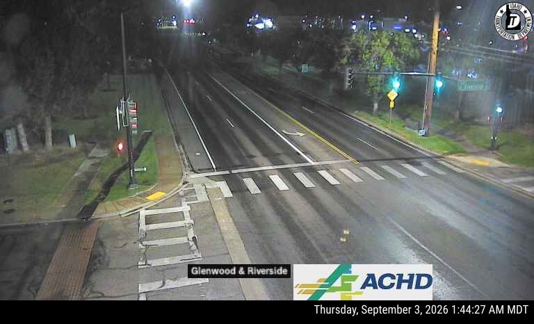 SH-44 Glenwood & Riverside live camera view
