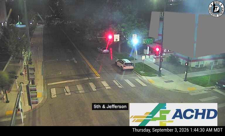 5th & Jefferson live camera view