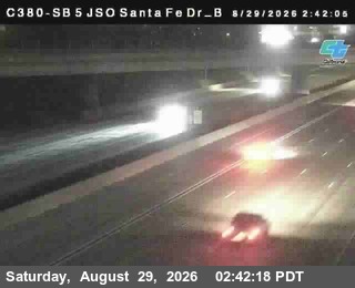 (C380) I-5: Just South of Santa Fe Drive Bottom live camera view