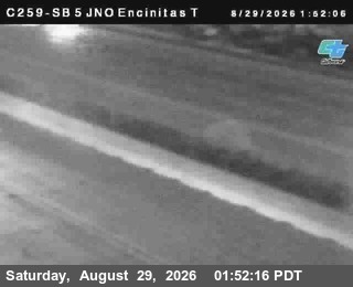 (C259) I-5 : SB Just North of Encinitas Top live camera view
