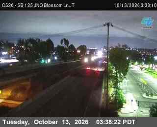 (C526) I-125: SB JNO Blossom Ln - T live camera view