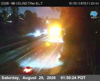 (C528) I-125: NB JNO Tyler St - T live camera view
