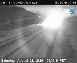 (C386) NB 15 : JNO Mesa Rock Rd_T live camera view