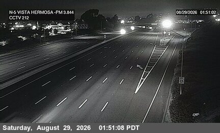 I-5 : (212) Vista Hermosa live camera view