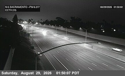 I-5 : (215) Sacramento live camera view