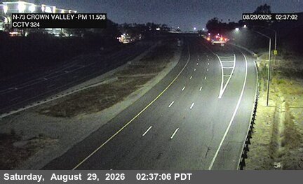 SR-73 : (324) North of Crown Valley Parkway Undercross live camera view